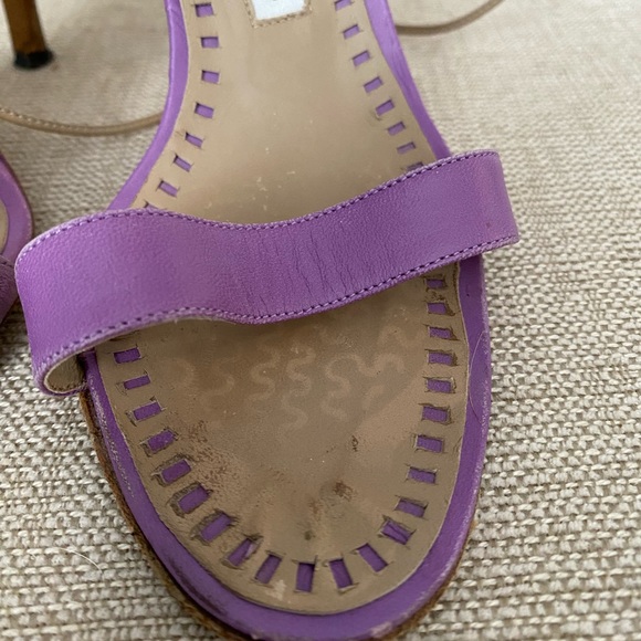 Manolo Blahnik size 36.5 purple heels. Worn. Ships FREE. - Picture 4 of 10